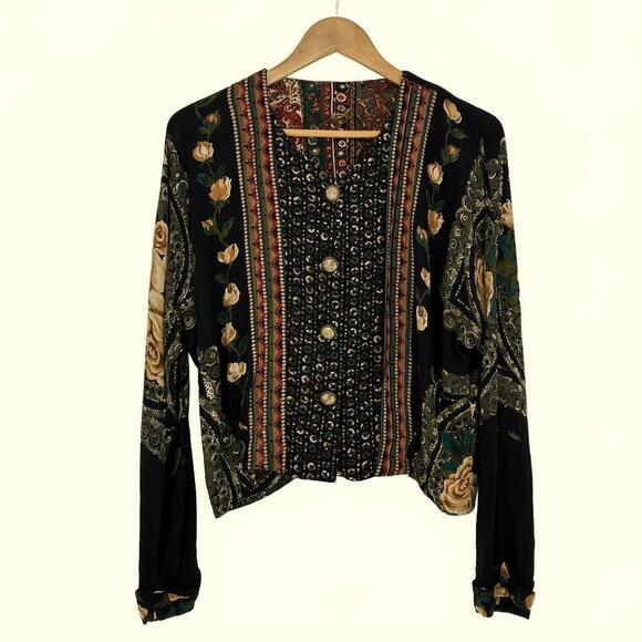 Tops - Vintage Romantic Floral Patterned Women's Lightweight Button Up Top Jacket